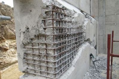 Tapadóhidak cement alapú kiegyenlítő habarcsokhoz